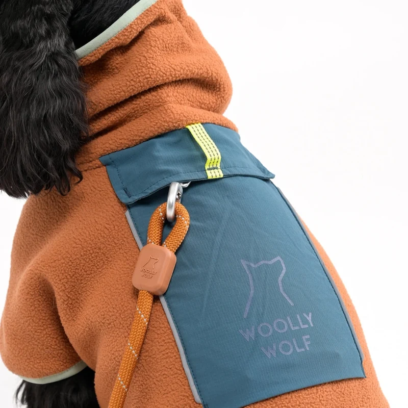Woolly Wolf Fleece Hundemantel – warm & nachhaltig