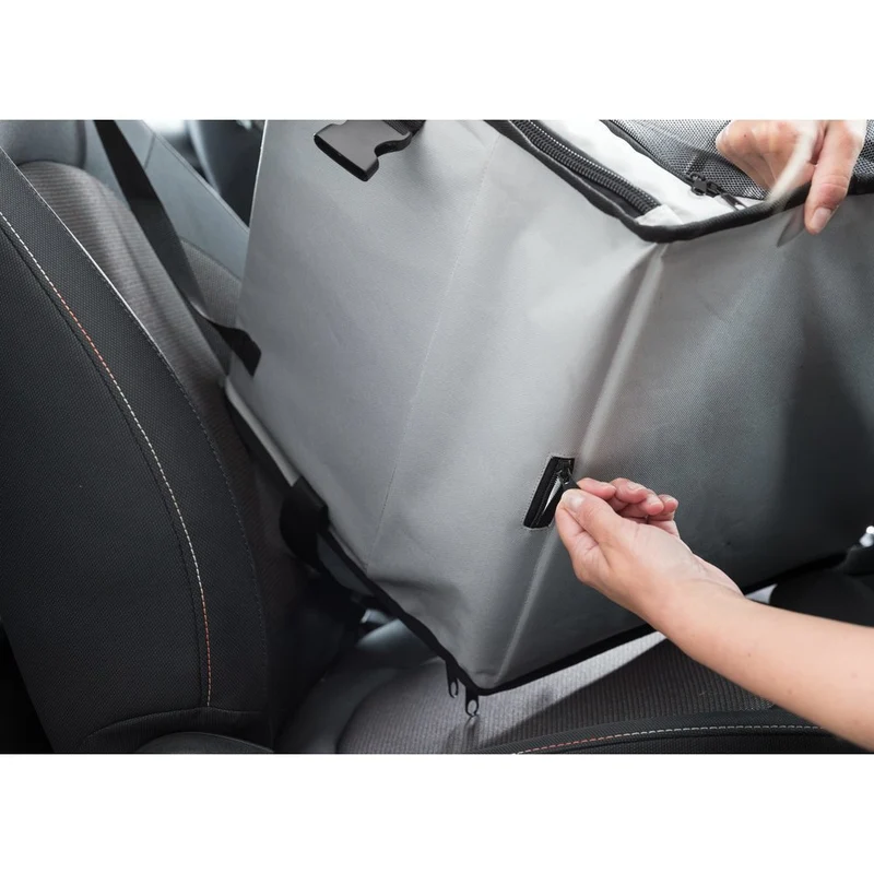 Hundeautositz mit Netzeinsätzen