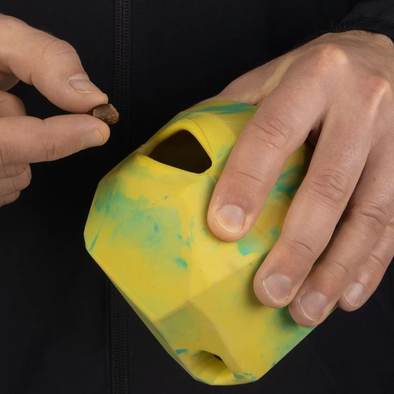 Ruffwear Spielzeug für Hunde Gnawt-a-Rock