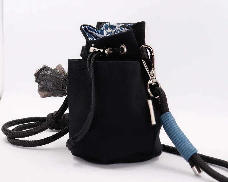 Leckerlibeutel Kaia Schwarz Indigo
