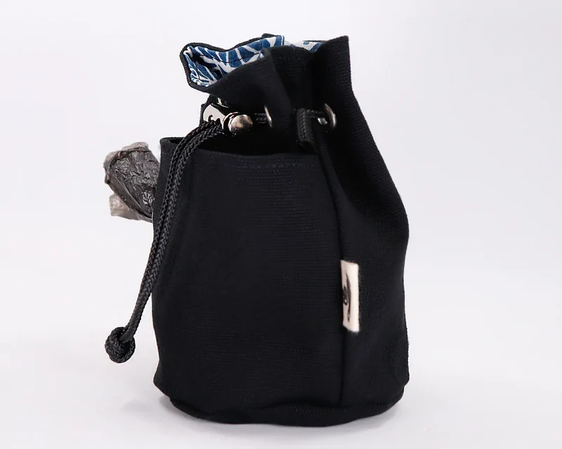 Leckerlibeutel Kaia Schwarz Indigo