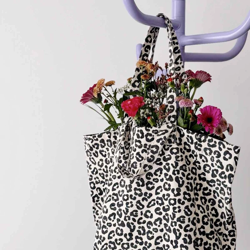 Tasche ELISABETH mit Leomuster