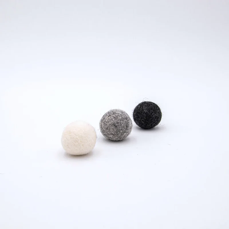 Filzball neutral