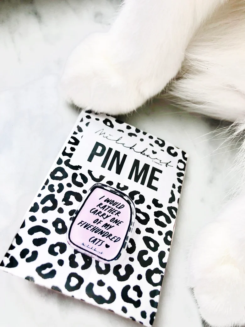 „Carry“ Pin rosa