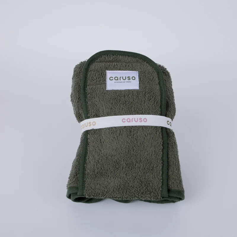 Hundebademantel Cozy Hug von Caruso - OEKO-TEX® zertifiziert - Waldgrün - 6 Größen