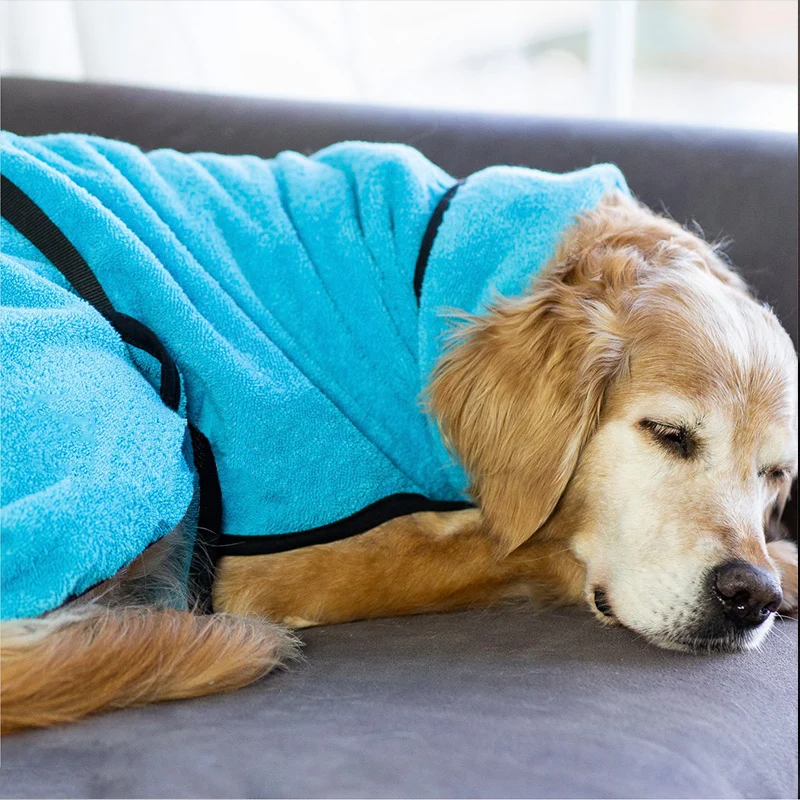 DRYUP cape | Hundebademantel - für mittelgroße Hunde (Gr. XS bis M)