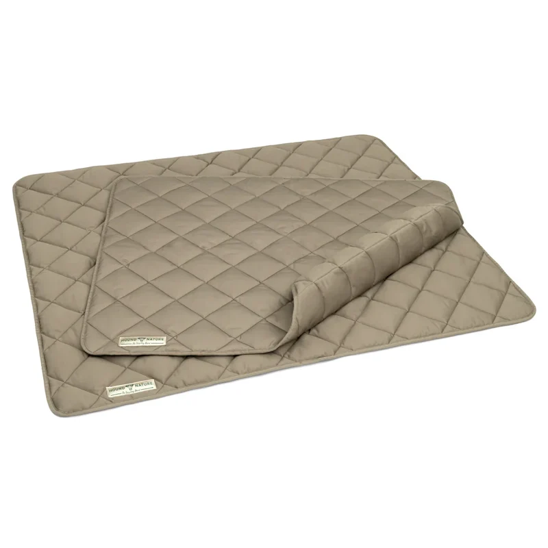 Öko Hundedecke Davos HOUND&NATURE | Wasserfest & recycelte Materialien | Oeko-Tex® Standard 100 | Taupe