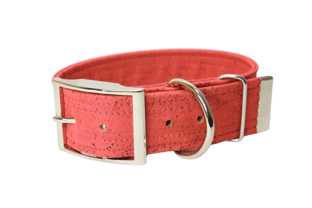 Hundehalsband mit Dornschnalle | Korkleder | Umweltfreundlich | Robust & Vegan | Coral/Silber