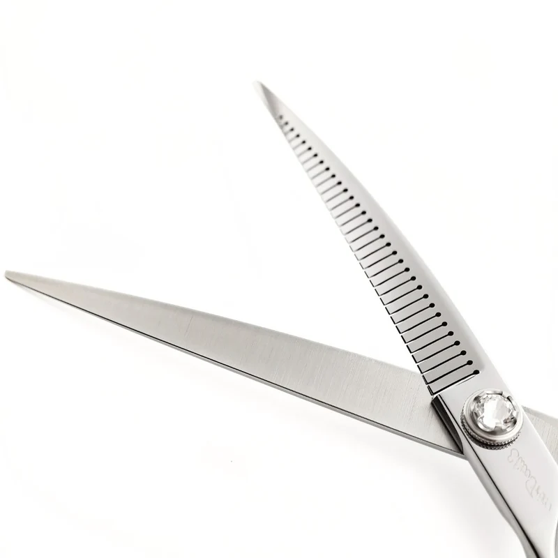 Hikari™ | 7.0" 32T Magic Tip Curved Fluffer | Left-Handed