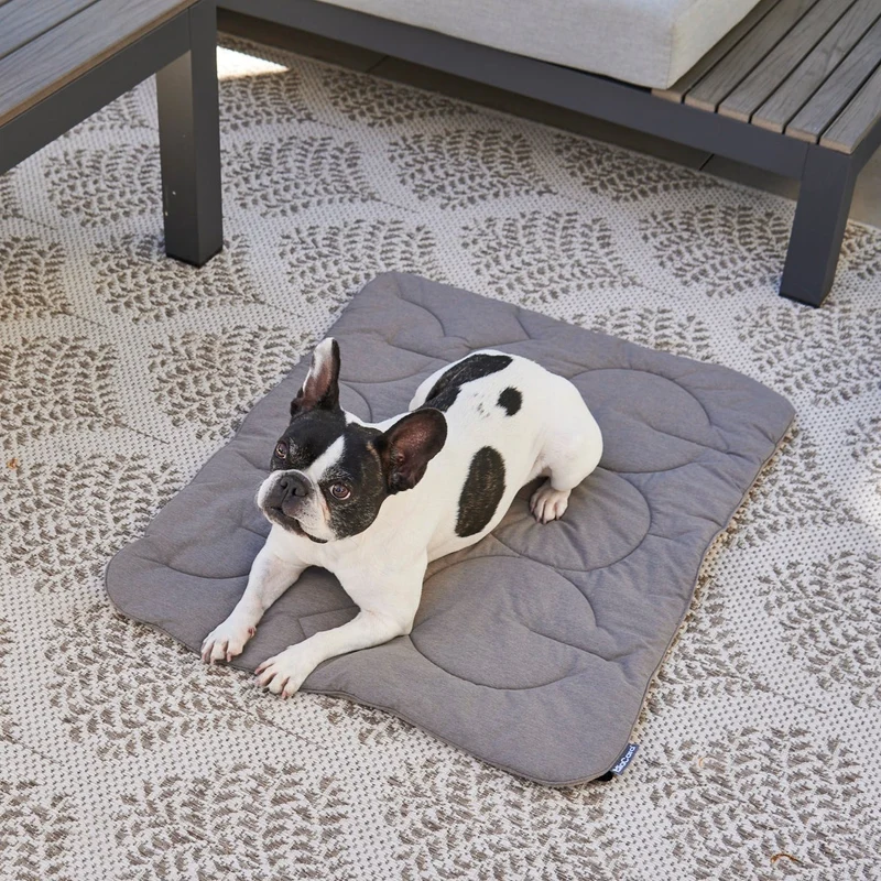 Linea Quilted Dog Blanket