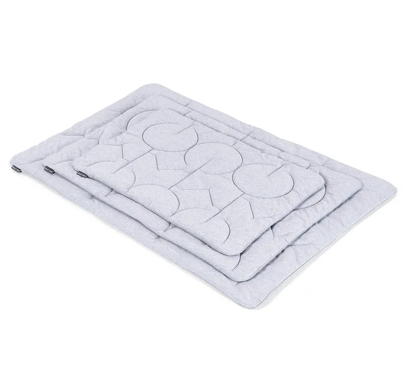 Linea Quilted Dog Blanket