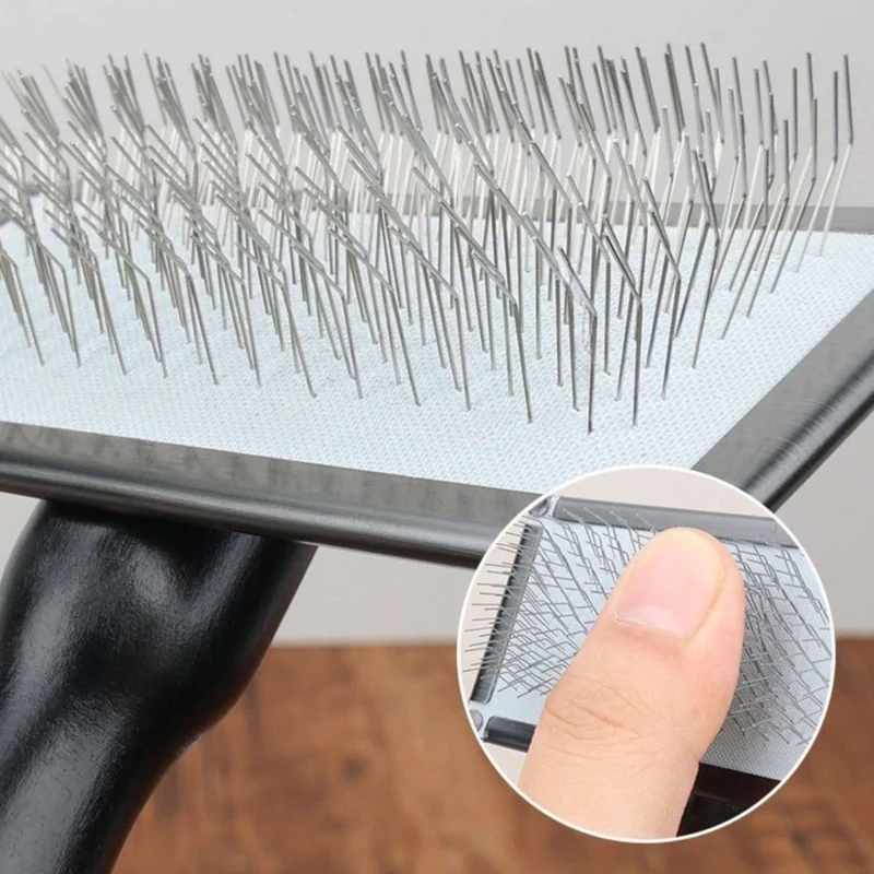 ProEdge™ Slicker Brush