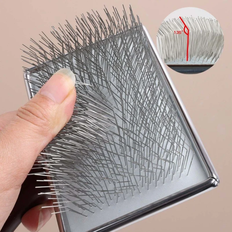 The Forest™ Slicker Brush