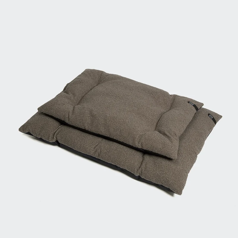 RESC7UE Hundekissen Plush Sandy Brown