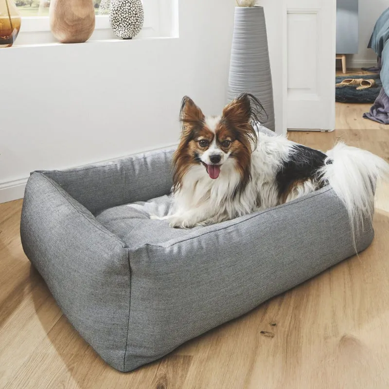 Hundebett Smooth In & Outdoor Ortho oder Classic Black Silk