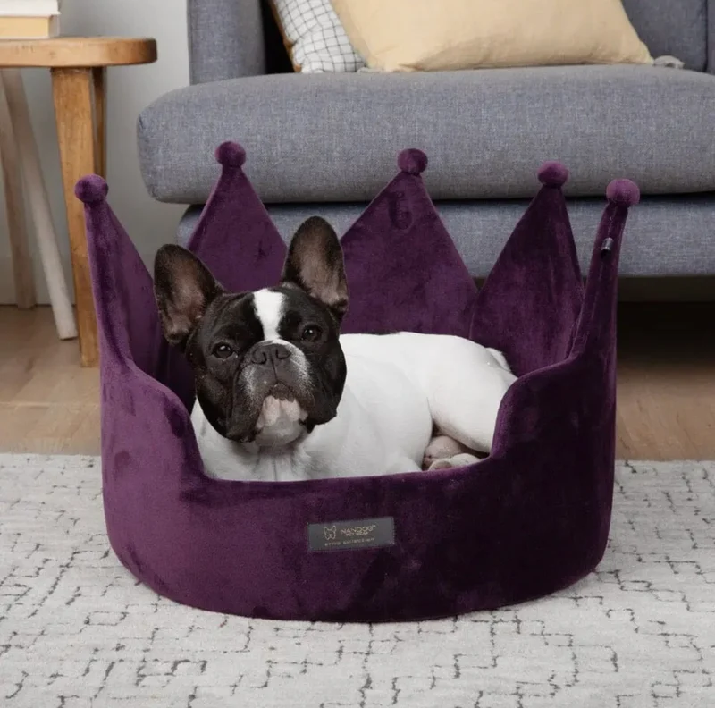Kronenbett Lila