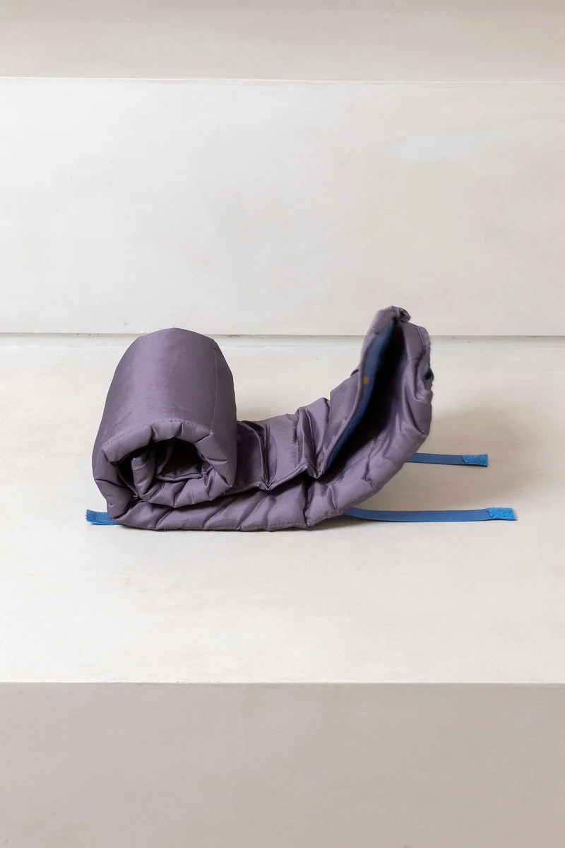 Travel bed