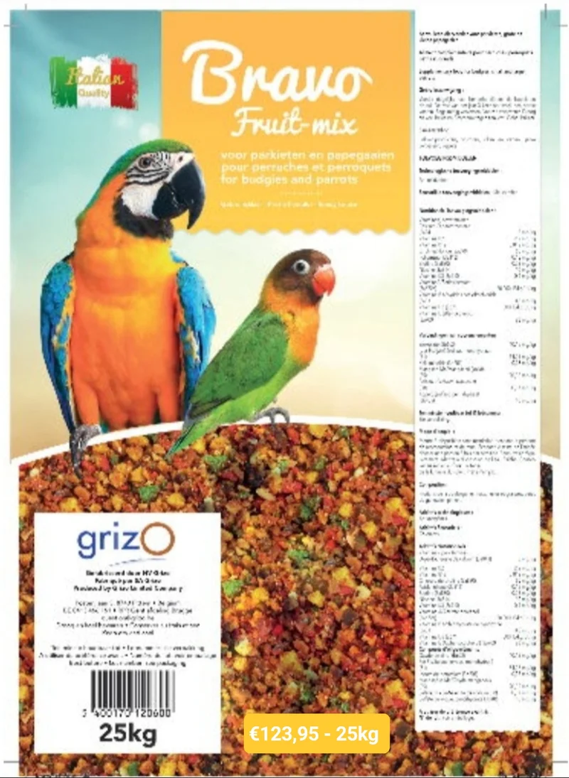 Nutribird Tropical Fruit Patee 1kg + Bravo Fruit Mix Coarse 1kg - handverpackt