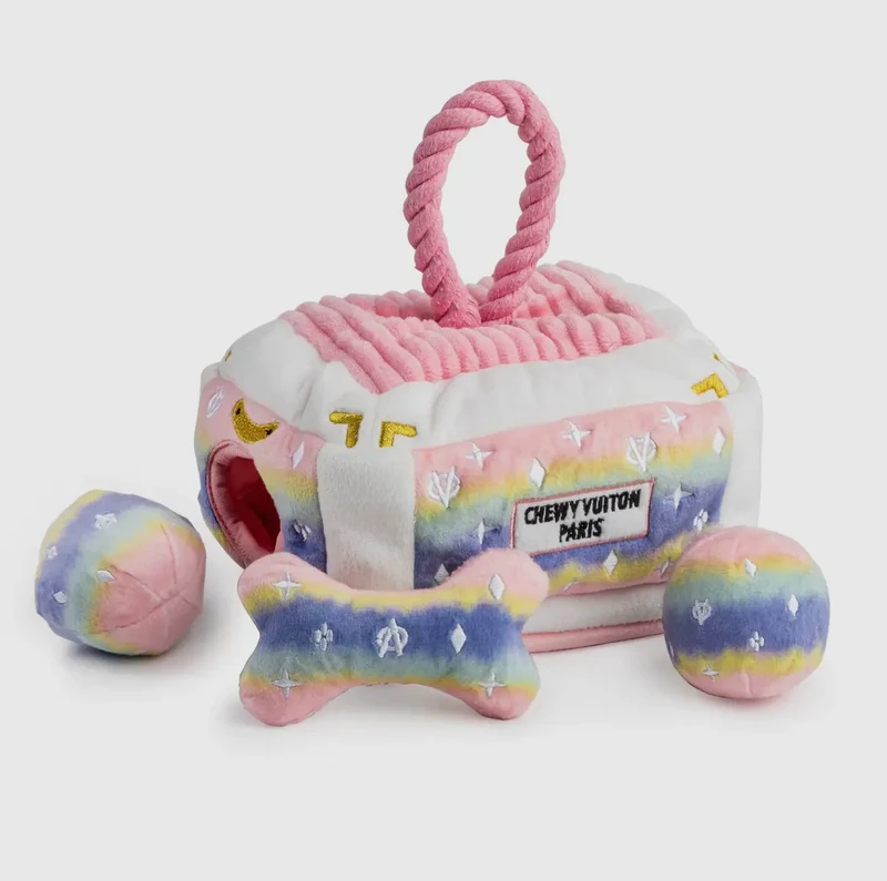 Chewy Vuiton Trunk Hundespielzeug pink