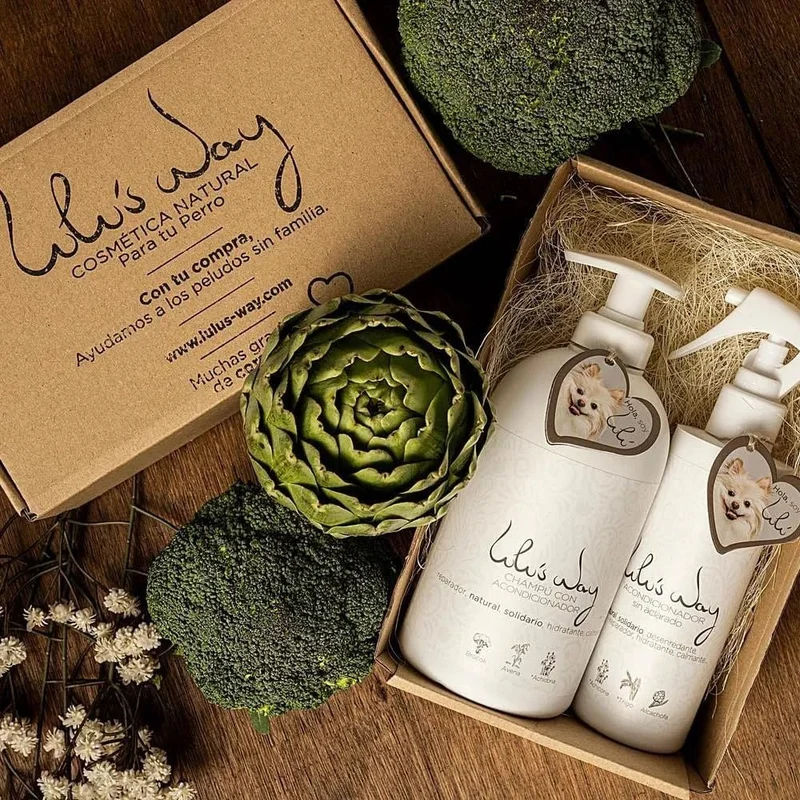 Lulu's Way Champô natural para cães com condicionador - para pele sensível e dermatite sem alérgenos, sem parabenos - 100 % vegan natural