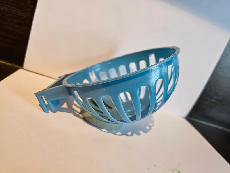 Kanariennest aus Plastik