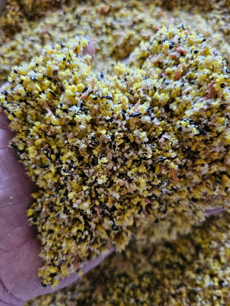 Eggfood Deluxe 14,2 % Proteine ​​(+ Löwenzahn, Bierhefe, Seidenraupen ...)