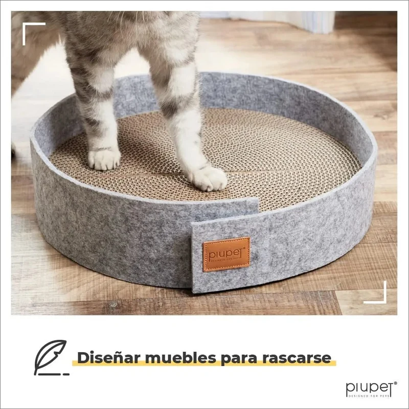 Arranhador para gato com erva gateira PiuPet®
