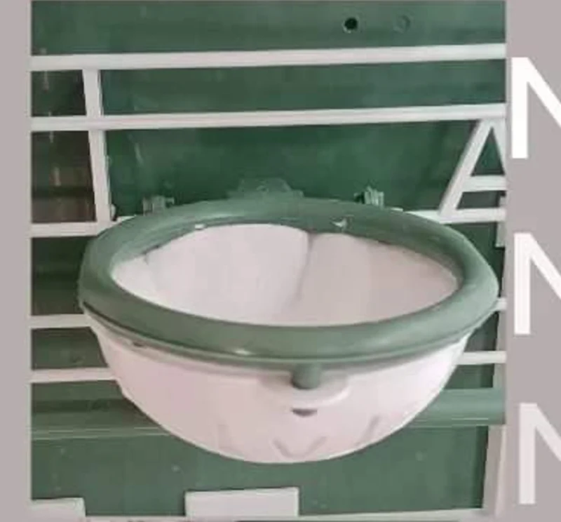 Nest Nicolas – Mit abnehmbarem grünen Ring – Moldes Ave