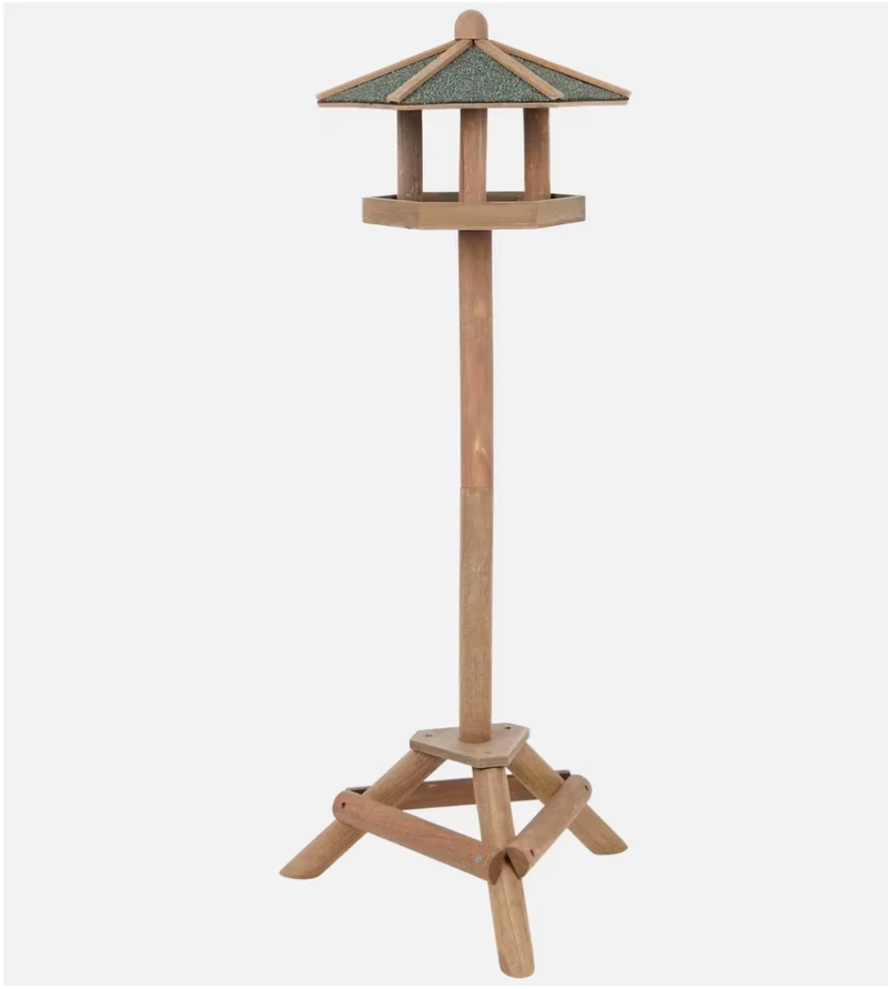 Stehender Futtertisch für Gartenvögel