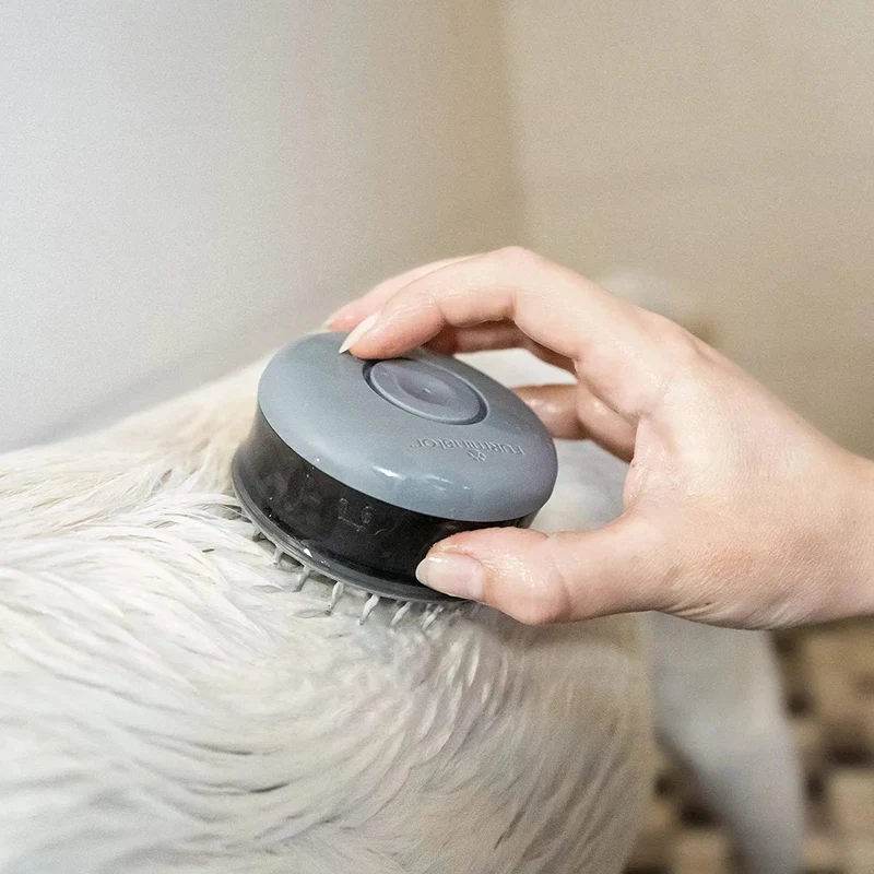 Escova de banho para cães e gatos - FURminator - Para uma pele brilhante