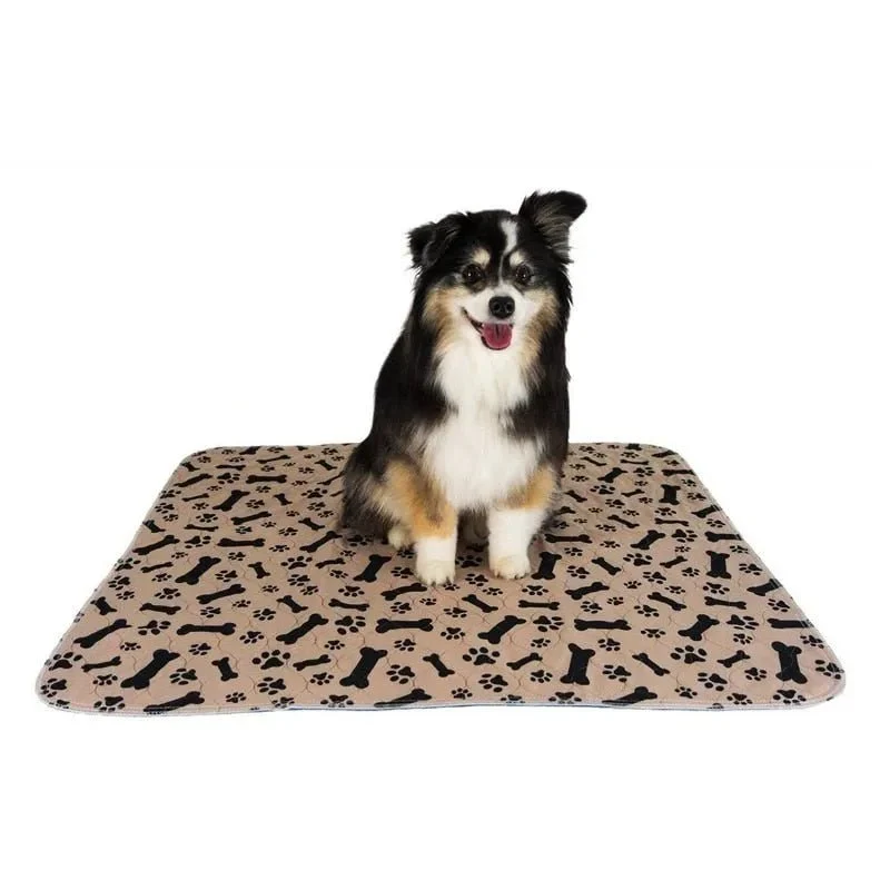 Tapete de Proteção - Base 100% Impermeável - Reutilizável - Absorvente - Lavável na Máquina