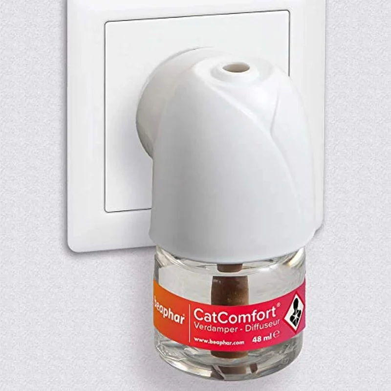 Beaphar – Catcomfort – Difusor eléctrico de feromonas para Gatos – Reduz o stress sem dependência nem sonolência – 1 Difusor e 1 Recarga de 48 ml
