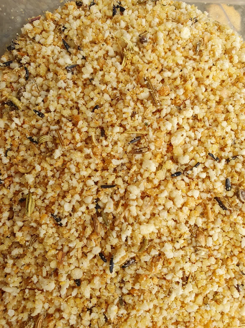 Bird-X Herbal Eggfood, mit speziellen Gräsern. Proteinreich 5kg