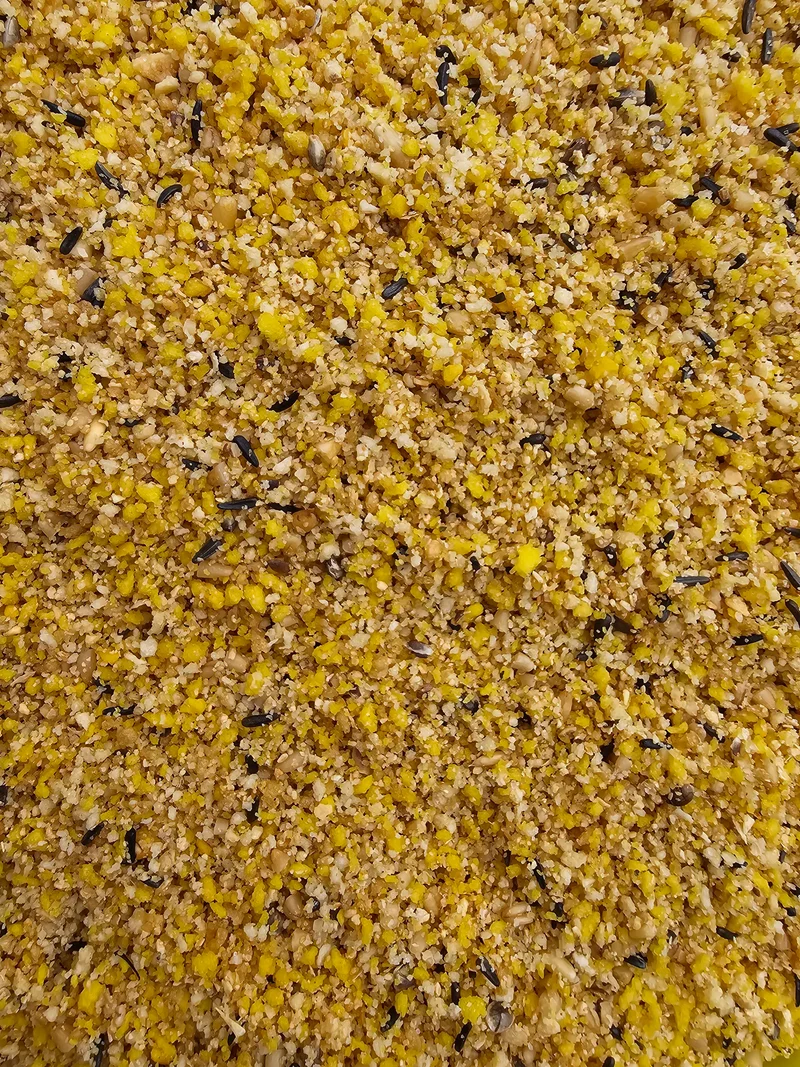 King Eggfood Gelb Extra Feucht (Extra Fettig) 1kg - HobbyFirst