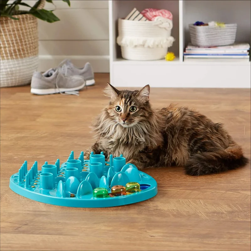 Brinquedo / Espaço de actividades e alimentação para Gatos ou Cães