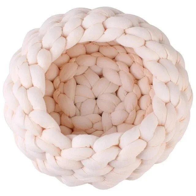 Cama / Cesto para Gatos ou Cães de Raças Pequenas