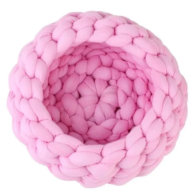 Cama / Cesto para Gatos ou Cães de Raças Pequenas
