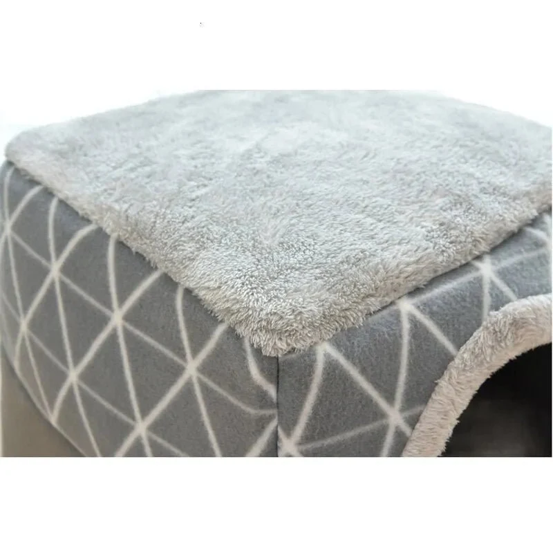 Cama / Casinha para Gatos ou cães de raça pequena