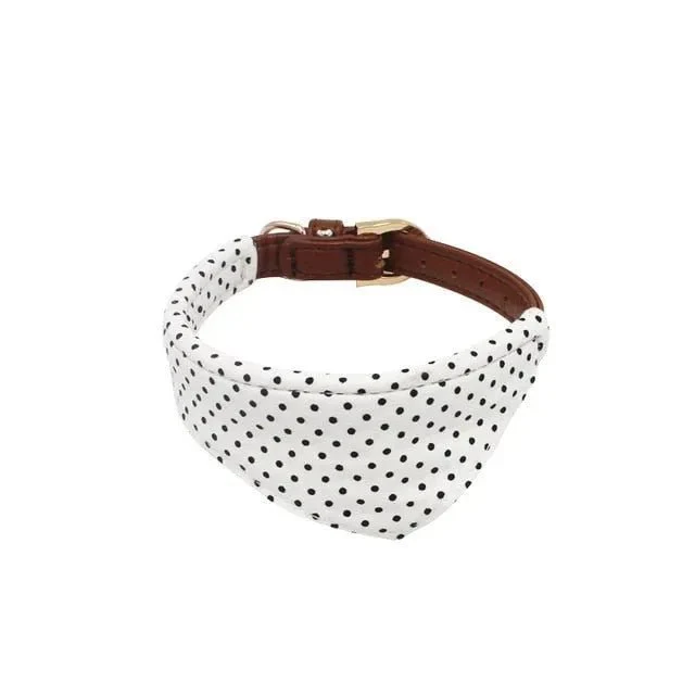Coleira com Laço ou com Bandana, com Trela a condizer como opção, para Cães