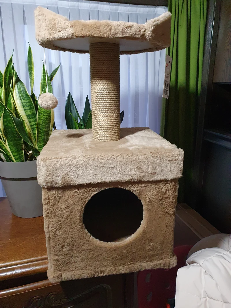 Kratzbaum Lisboa Beige 39x39x72cm