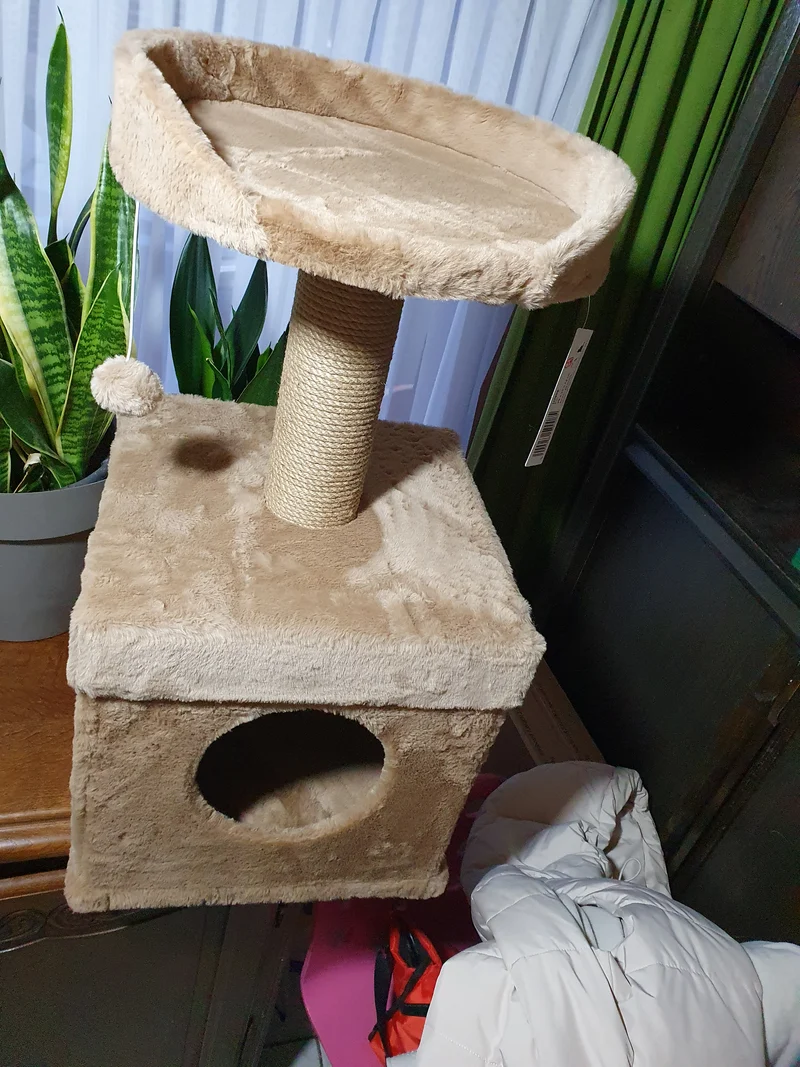 Kratzbaum Lisboa Beige 39x39x72cm