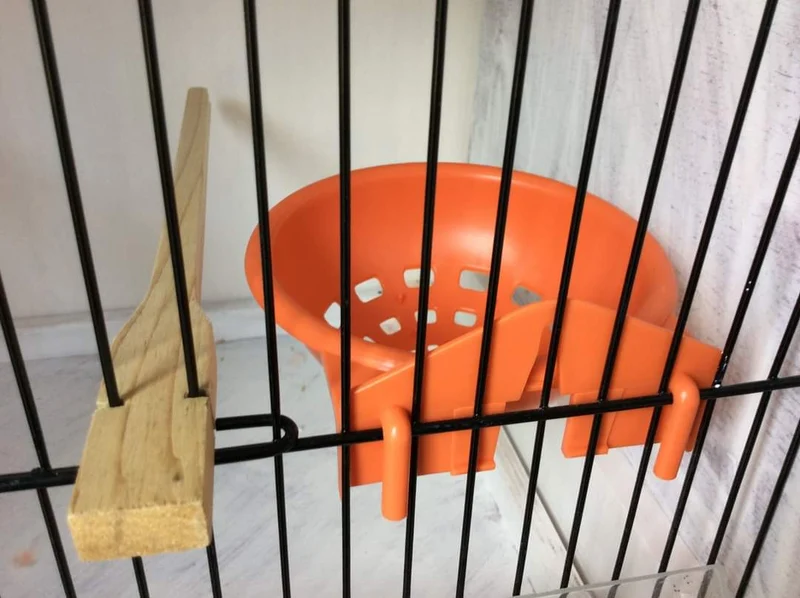 Plastiknest orange mit Haken 12cm